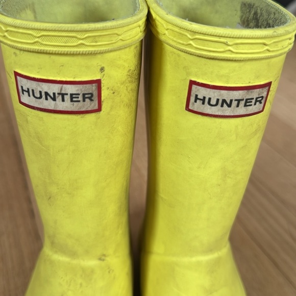 Yellow Hunter Boots Kids Size 11 - Picture 4 of 4